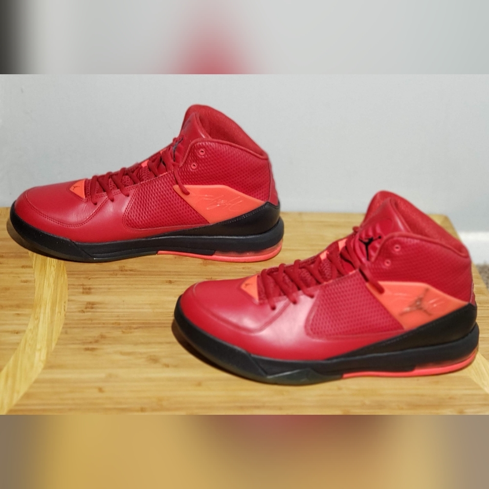 AIR Jordan Incline 705796 607  Gym Red/Infrared Men Size 12